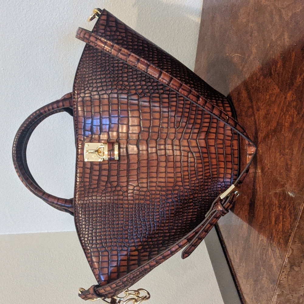 Gianni Bini handbag